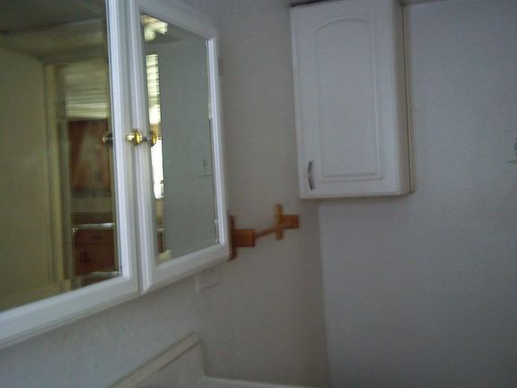 5th image of 4590 45th Ave N