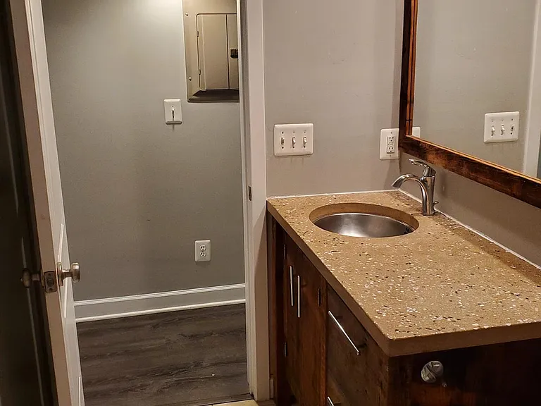 1211 S Charles St #5 — Photo 13