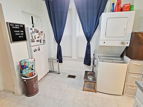 5th image of 14 Montfern Ave #1