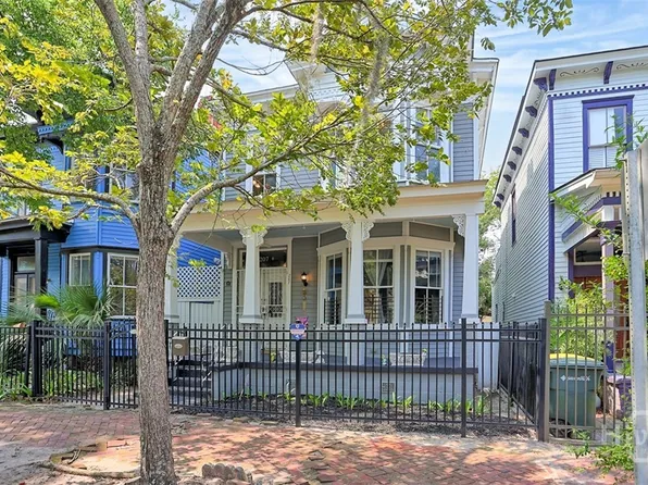 207 W 38th Street, Savannah, GA 31401
