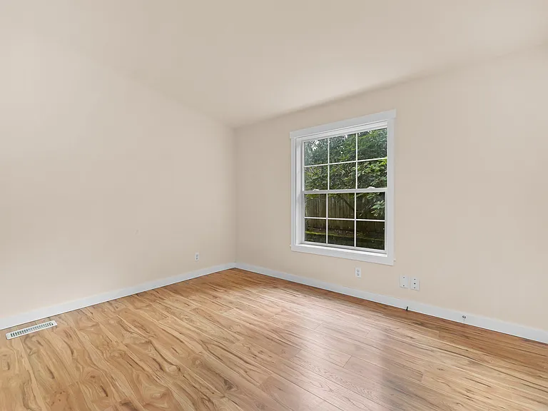 6159 Cedar Ln — Photo 16