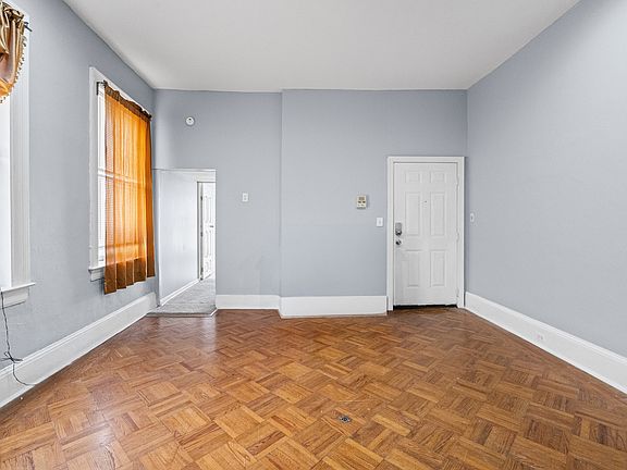 5th image of 3024 Auchentoroly Ter APT 1