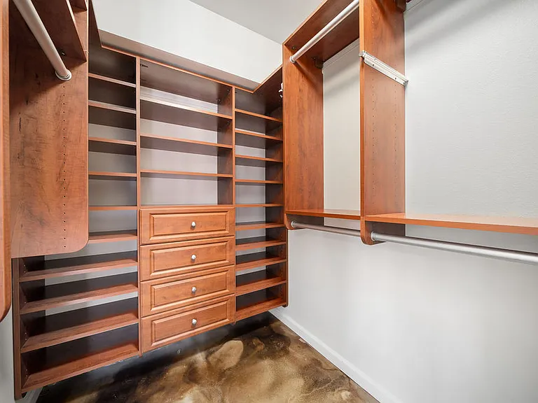 2525 Gail Pl — Photo 28