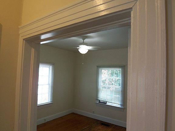 2nd image of 103 Rotary Ave