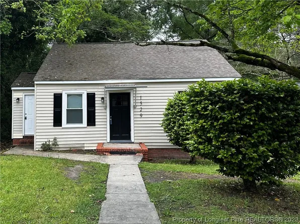 1529 Lacy St, Fayetteville, NC 28305