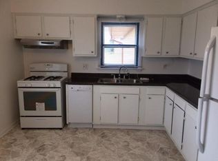 21415 Sierra Dr, Brookfield, WI 53045