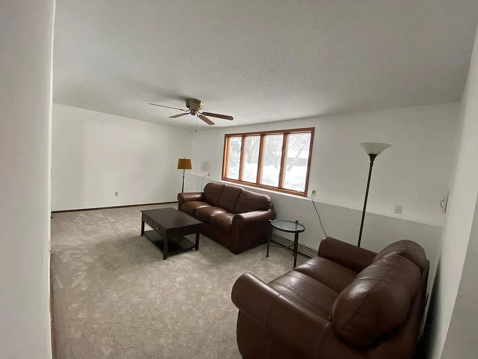 Newly Refreshed Lower Level of Duplex 2 bedroom, 1 bath — Photo 4