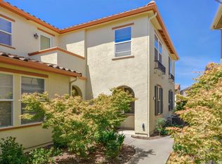 8486 Crystal Walk Cir, Elk Grove, CA 95758