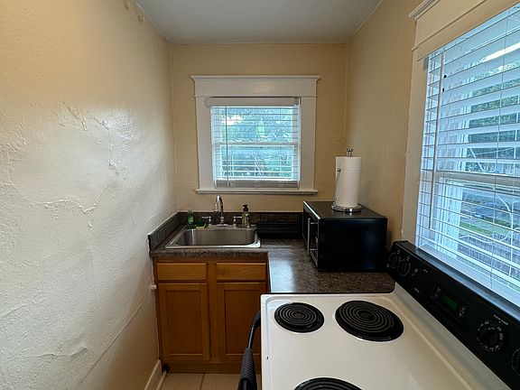 5th image of 103 E Mohawk Ave APT A