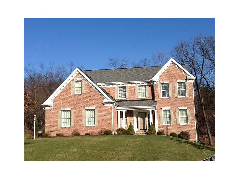 1609 Heritage Dr photo 1