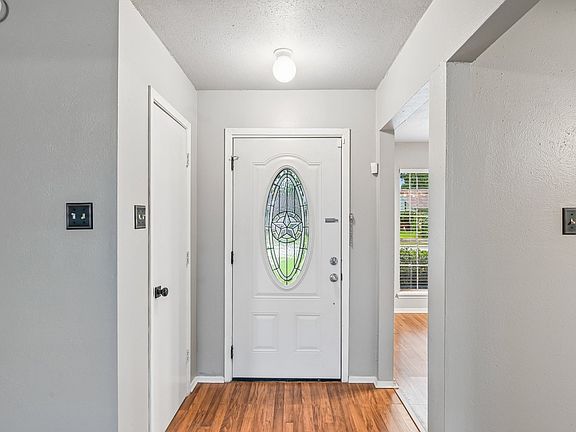 2nd image of 4102 Osage Dr