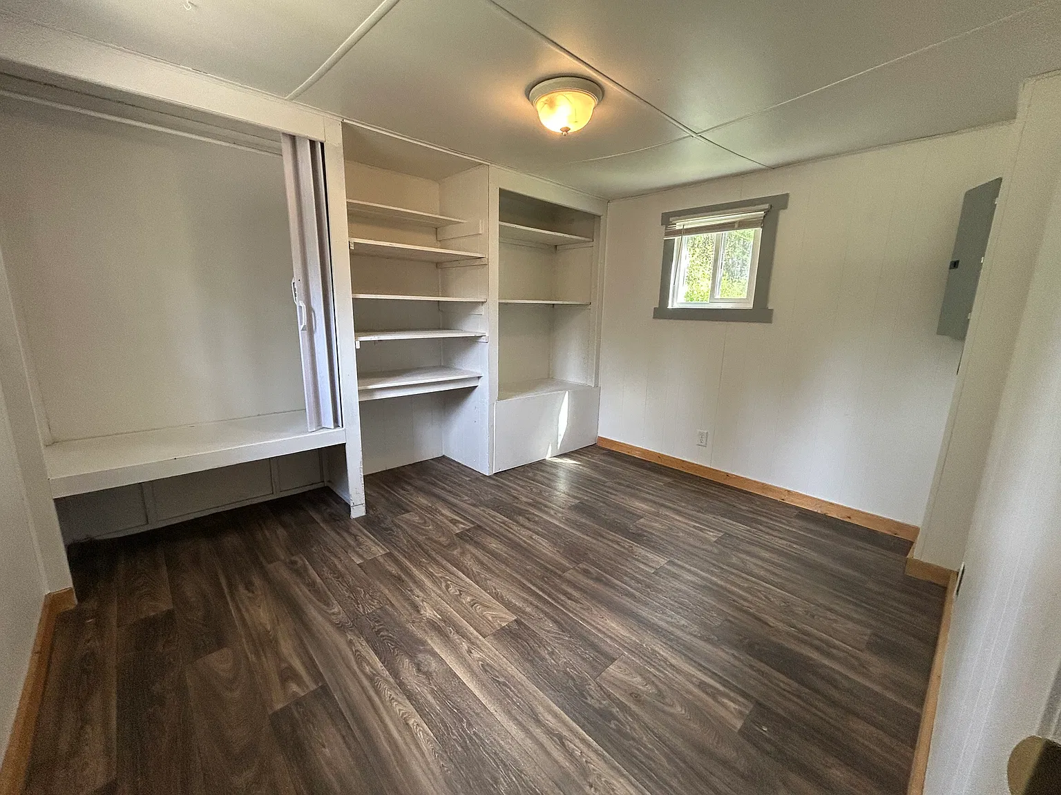 2 bed, $985 — Photo 3