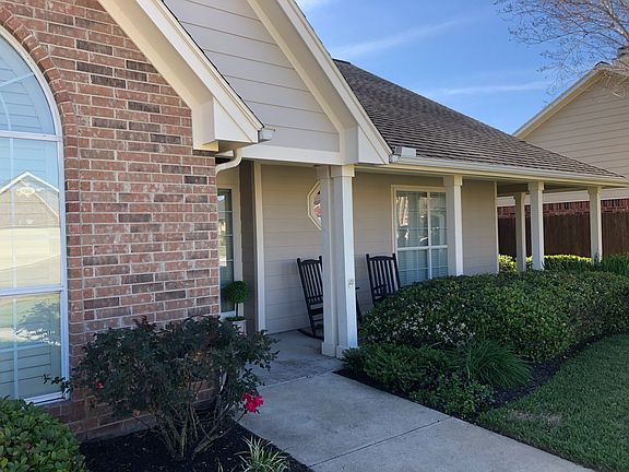 5th image of 105 Summerwind Dr