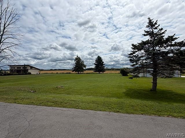 2nd image of 9087 Lakeshore Dr Lot 2