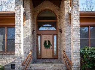 2500 Midview Dr, High Point, NC 27265