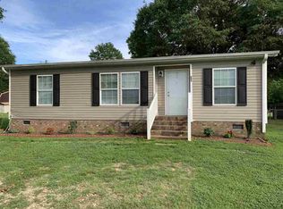 203 Holly Springs Rd, Inman, SC 29349