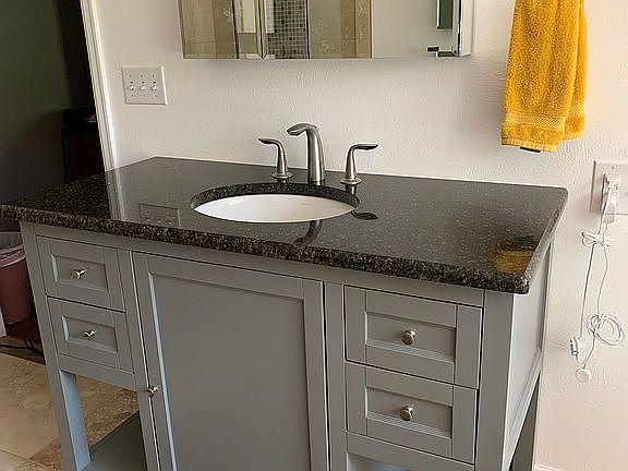 Master bath vanity 1