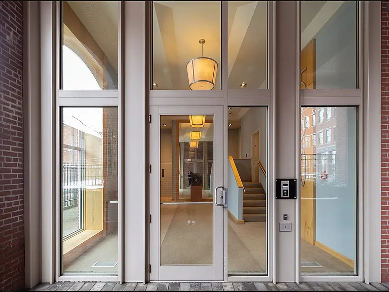 520 Harrison Ave #303 — Photo 7