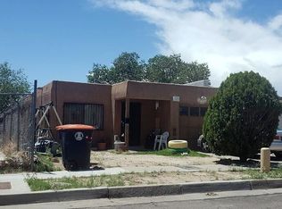 3213 Corona Dr NW, Albuquerque, NM 87120