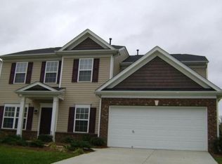8514 Magnolia Springs Dr, Harrisburg, NC 28075