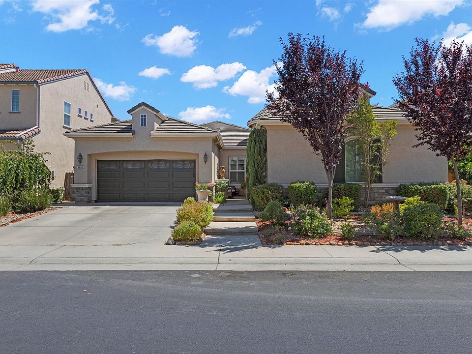 2nd image of 6800 Branca Way