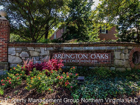 3rd image of 4350 N Pershing Dr #43501