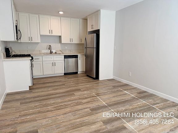5th image of 415 S 36th St #419