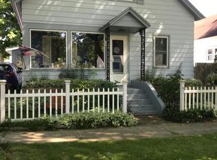 811 E Filer St, Ludington, MI 49431