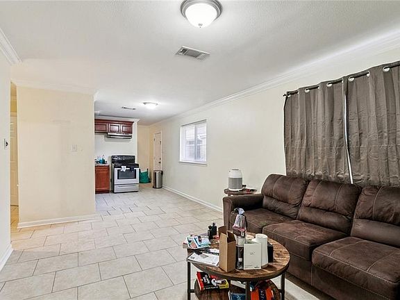 4th image of 4524-26 Lafon Dr