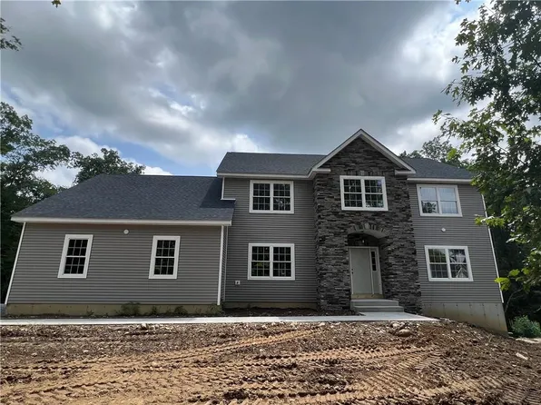 32 Morrow Court, Walden, NY 12586