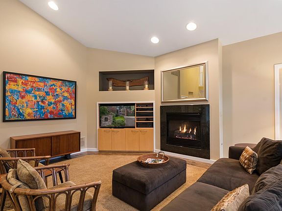 5th image of 4402 125th Street Ct NW