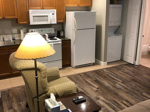 5th image of 3030 Cummings Ave #B