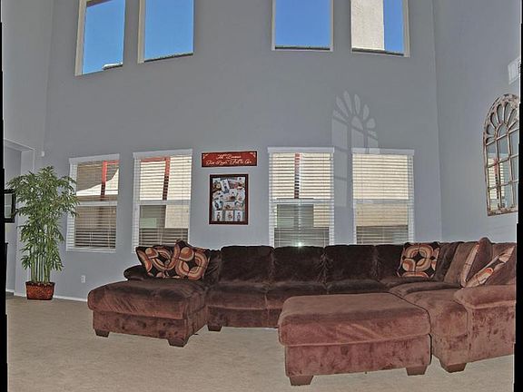 3rd image of 15093 Bluffside Ln