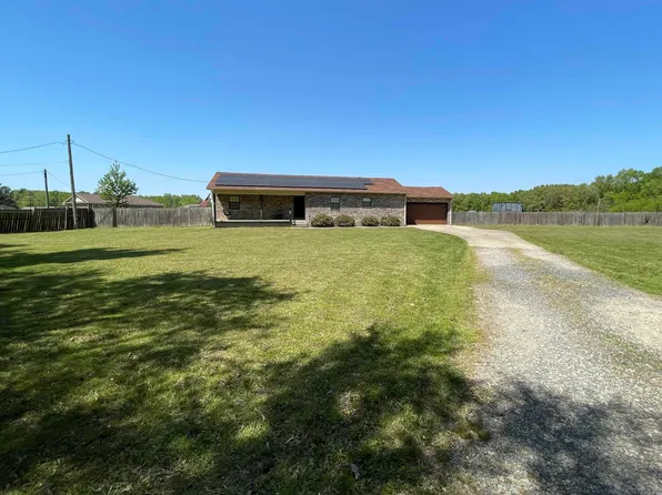 8100 W Republican Rd, Jacksonville, AR 72076