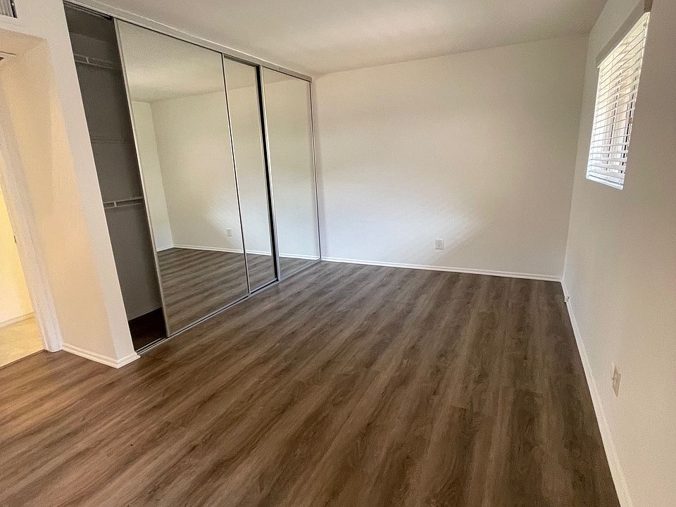 Studio Floorplan