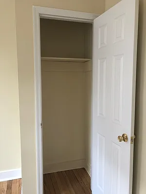 Rented by Lang Realty LLC | media 9