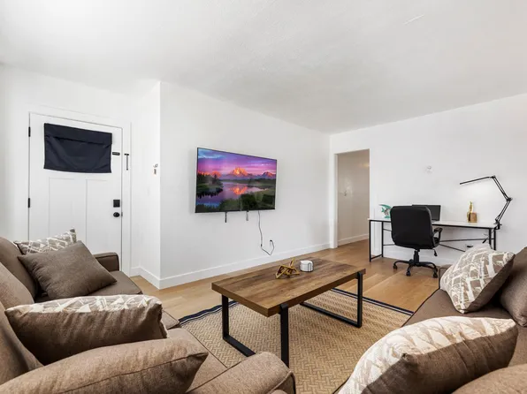 201 Ebony Ave, Imperial Beach, CA
