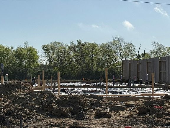 5th image of 13211 Padre Bay Ln