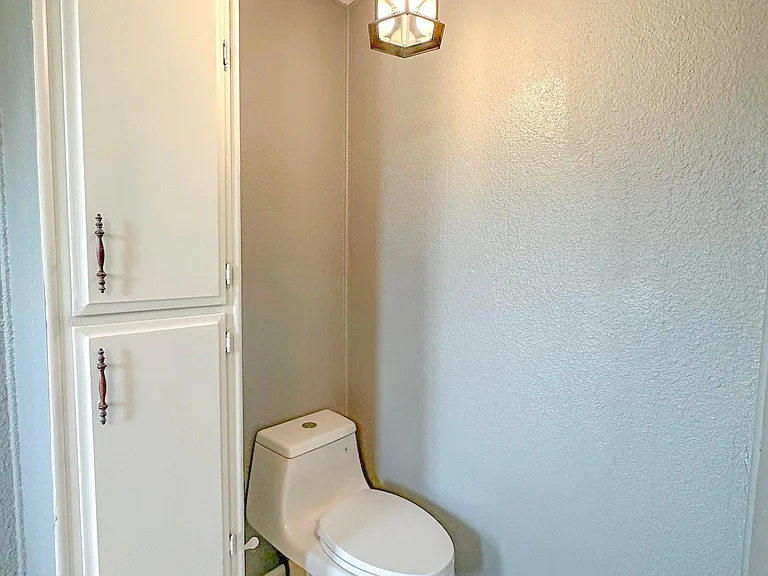 28162 Patterson Ave — Photo 2