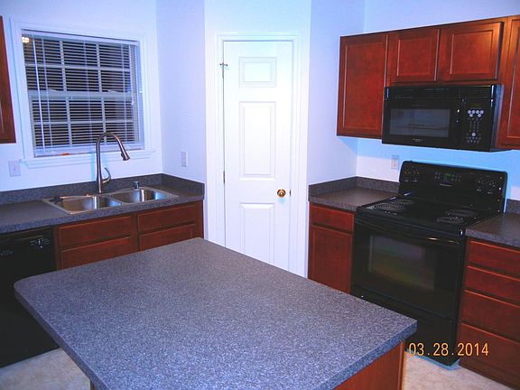 5th image of 1136 Deer Haven Ln