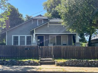 1456 Magnolia Ave #A & B, Redding, CA 96001