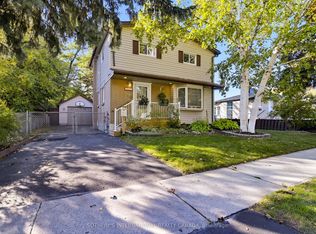 10 Roosevelt Ave, Ajax, ON L1S2L2