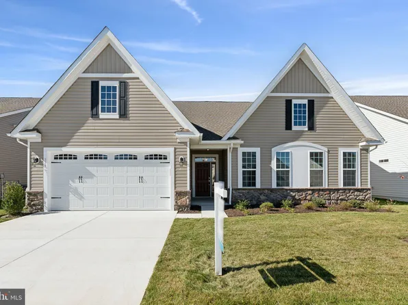 319 Heritage Shores Cir, Bridgeville, DE 19933