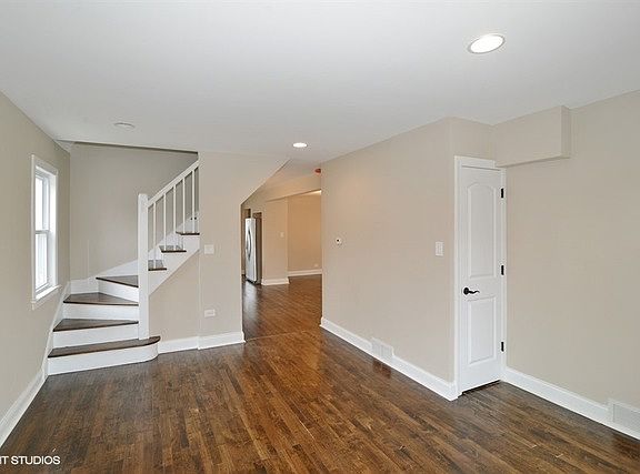 4th image of 2147 N 72nd Ct