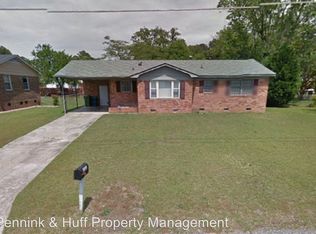 5508 Dodge Dr, Fayetteville, NC 28303