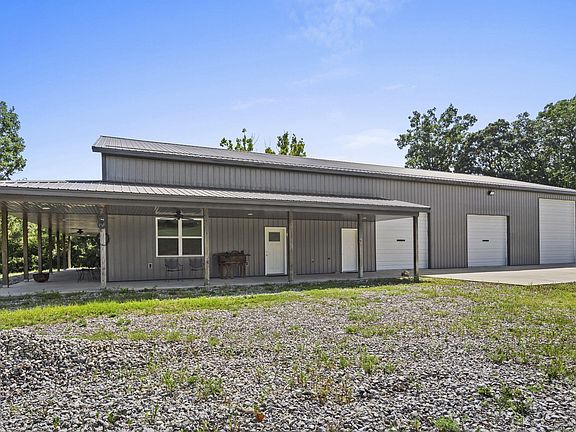 5th image of 134 Meadowbrook