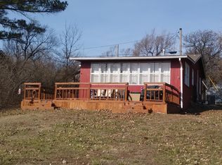 276 W Lake Shore Rd, Toronto, KS 66777