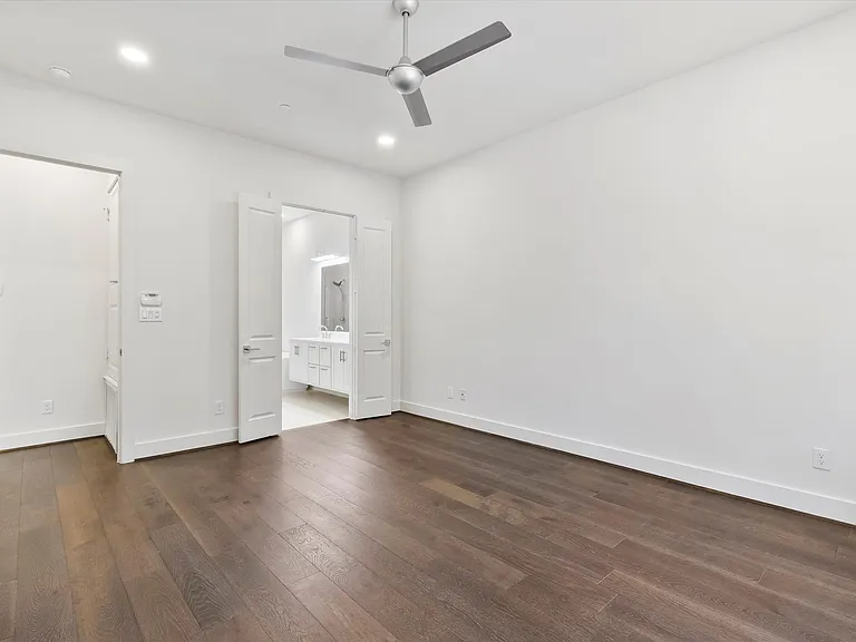 15875 Spectrum Dr #1106 — Photo 13