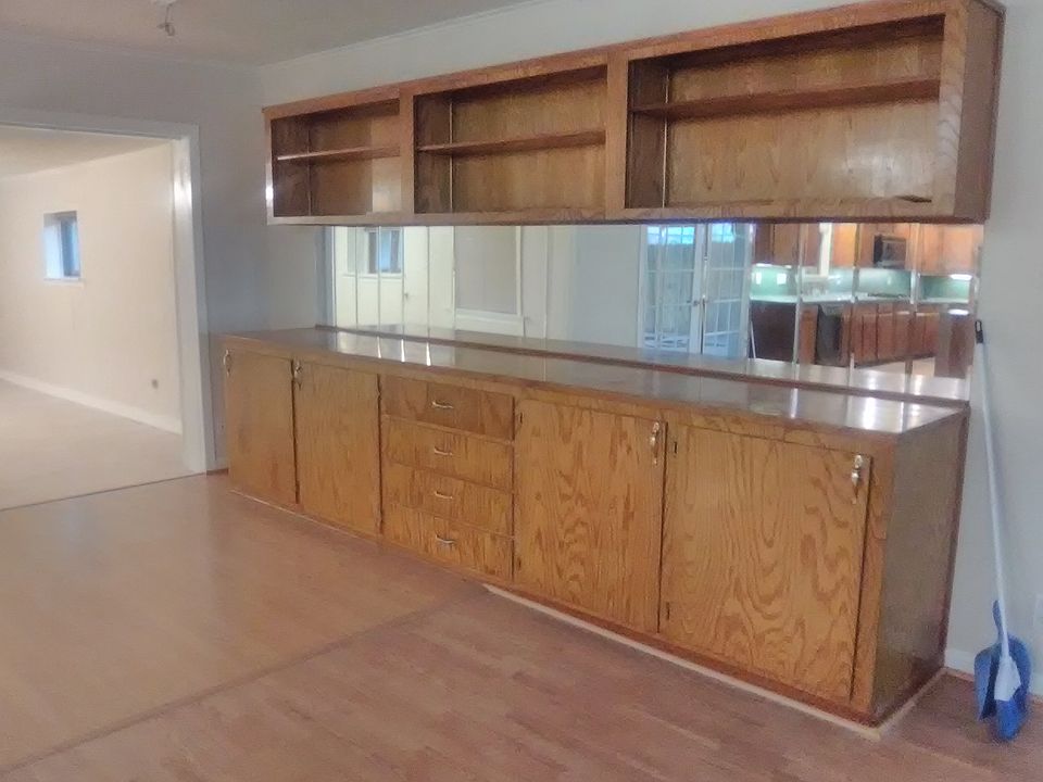1st image of 13343 Hollypark Dr