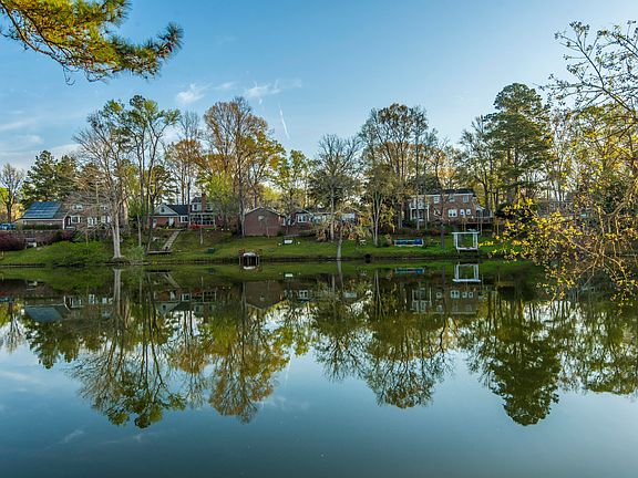 5th image of 1021 Ariel Ct